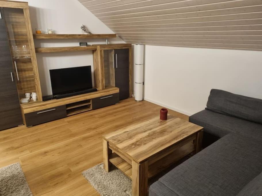 Gemuetliche Wohnung Am Waldrand Thierhaupten Екстер'єр фото